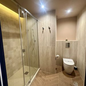 5d148438-c390-406f-bc59-22e0187cbba4