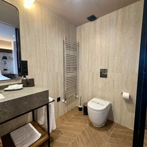 68a7aead-3c3c-4348-9f6c-f8042fb364a5