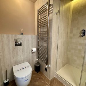 96904144-56eb-4443-9f26-72b795bdaae4